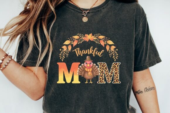 Thankful Turkey Mom Autumn Graphic PNG: A Seasonal Design Essential